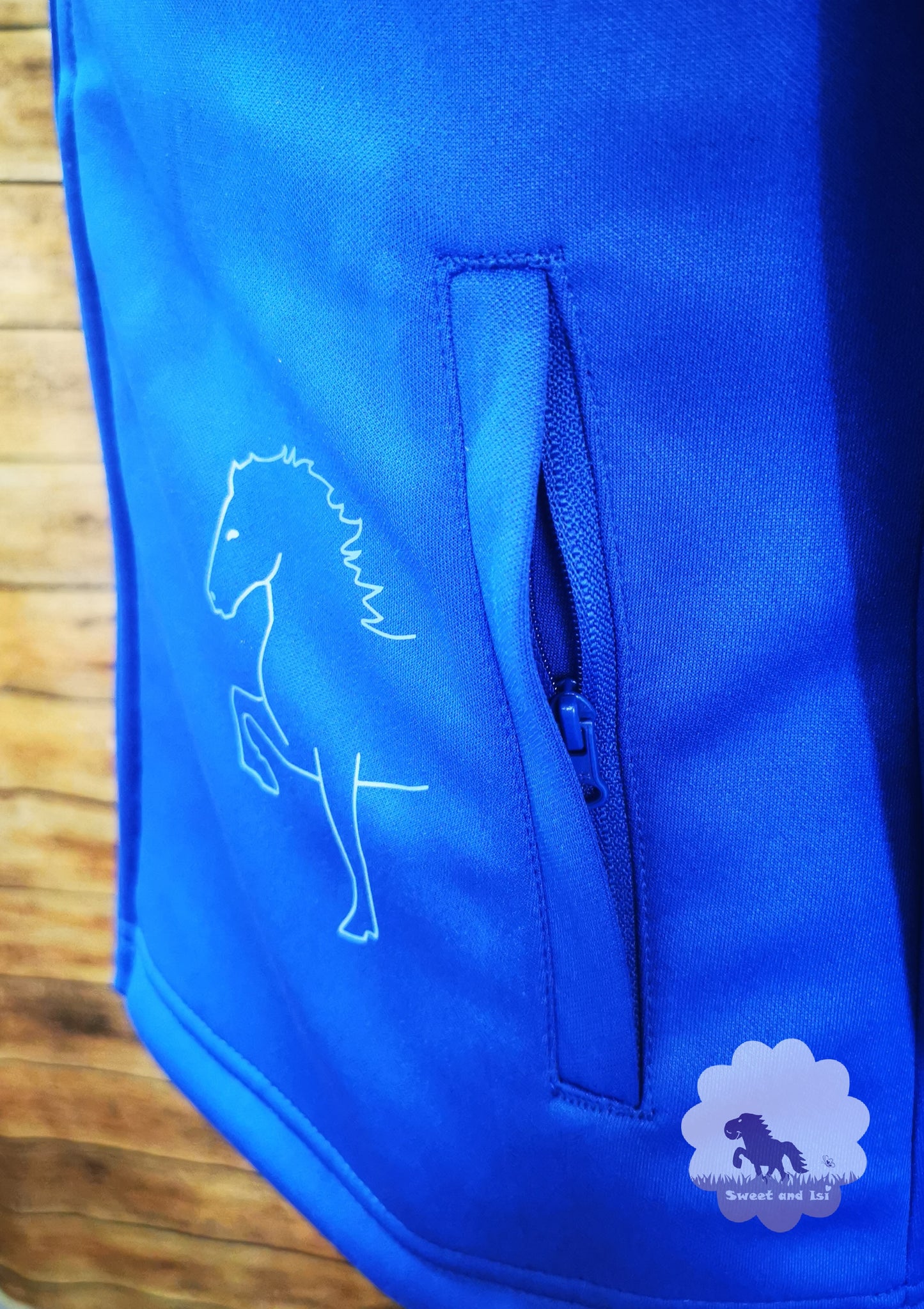 Activhoodie