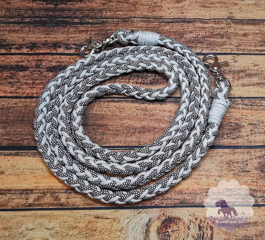 Handgeflochtene runde Zügel